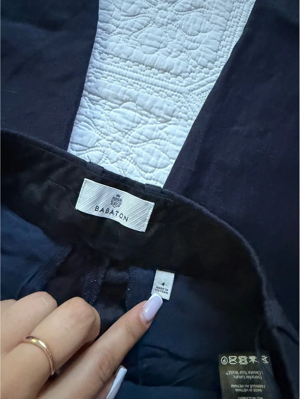 Aritzia Babaton Black Linen Blend Wide Leg Pants Size 4